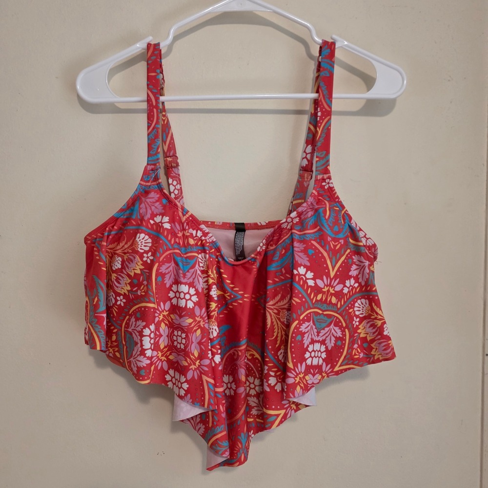 Torrid Women Swim Top Plus Size 1x Red Paisley Flounce Tankini Adjustable Straps